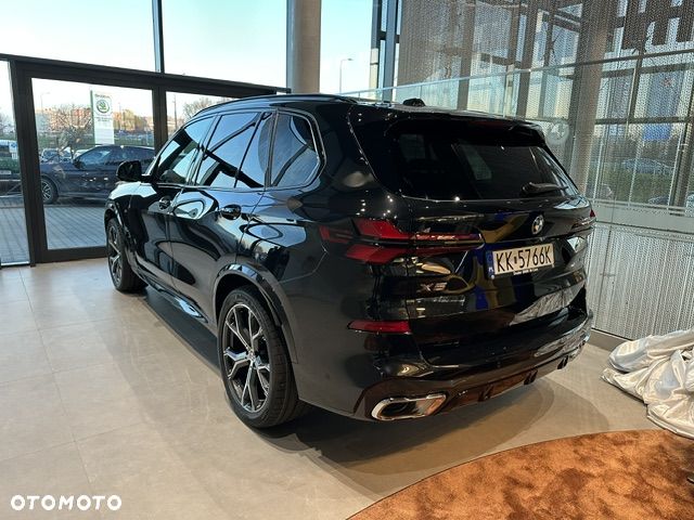 BMW X5 xDrive40d mHEV - 2