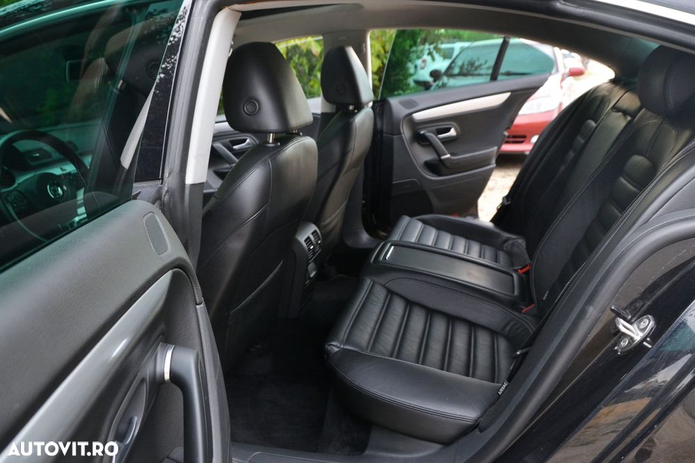 Volkswagen Passat CC 2.0 TDI DSG Exclusive - 17