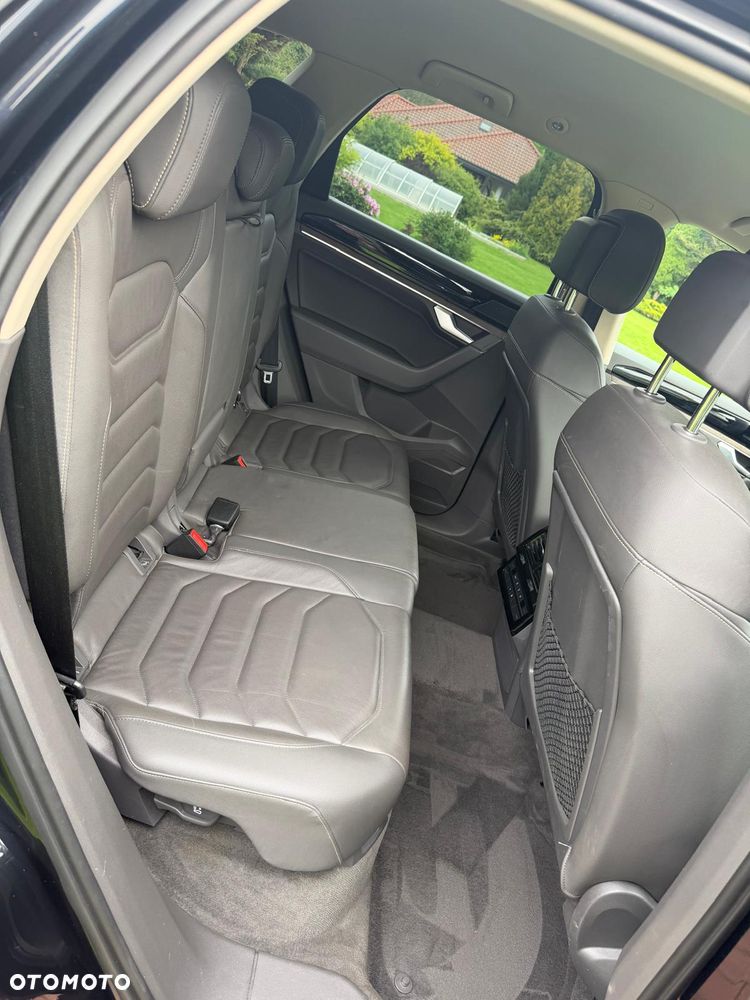 Volkswagen Touareg 3.0 V6 TDI 4Motion DPF Automatik - 10