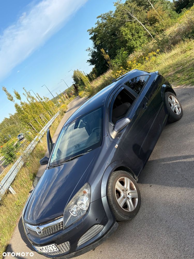 Opel Astra - 24
