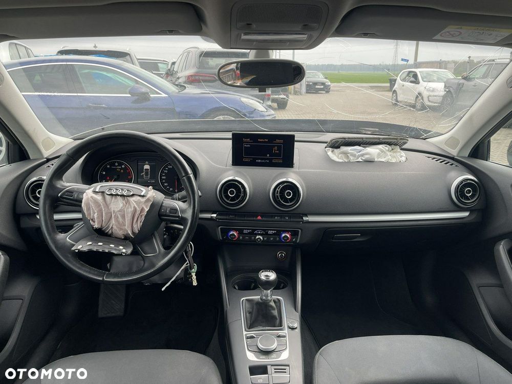 Audi A3 Sportback 1.4 TFSI Attraction - 8