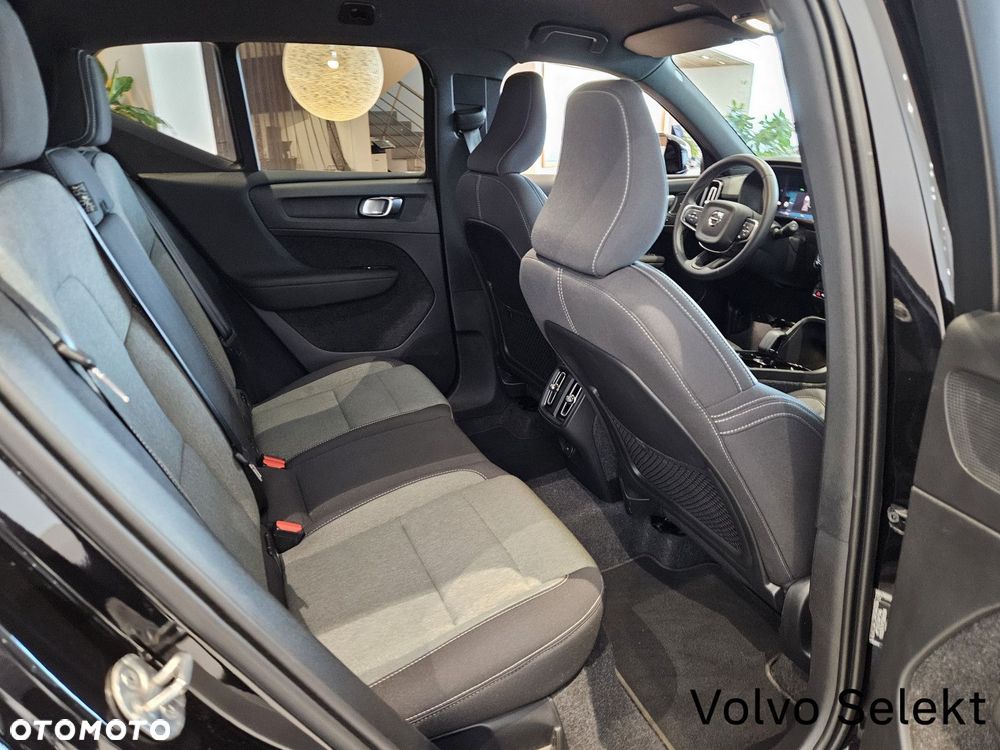 Volvo XC 40 - 28