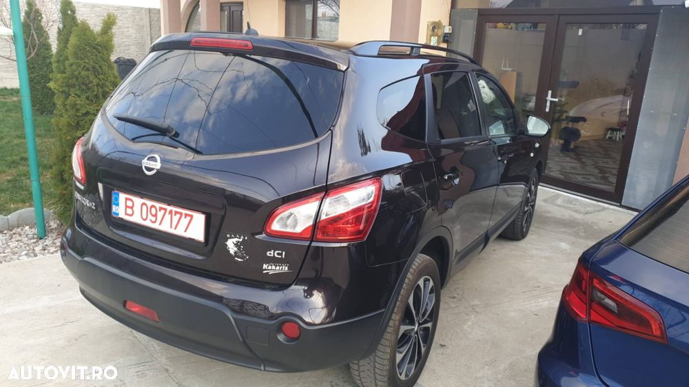 Nissan Qashqai 2.0 DCI 4 x 4 DPF Aut tekna - 10