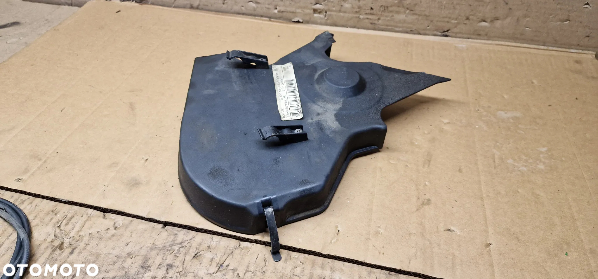Osłona obudowa rozrządu Audi A4 B6 1.8T 06B109108A - 3