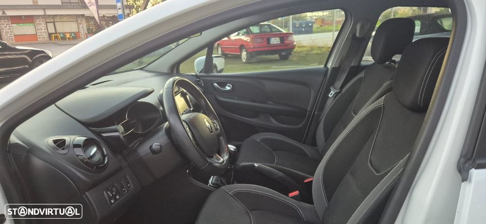 Renault Clio 1.5 dCi Zen - 8