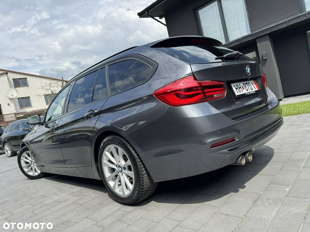 BMW Seria 3 320d Sport Line Shadow - 4