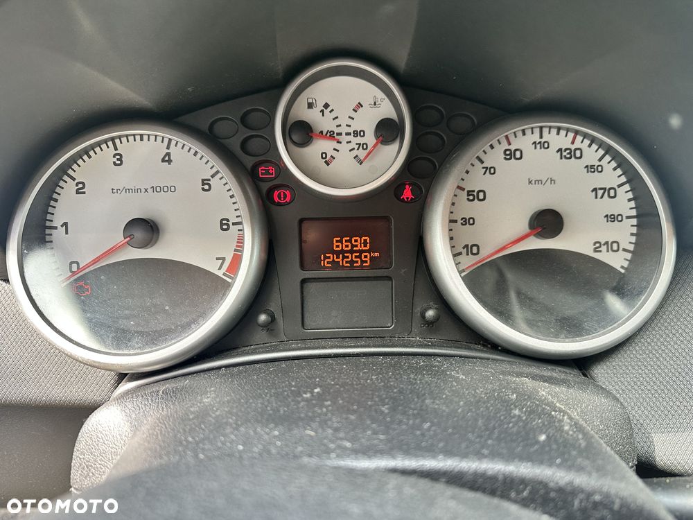 Peugeot 207 1.4 Trendy - 12
