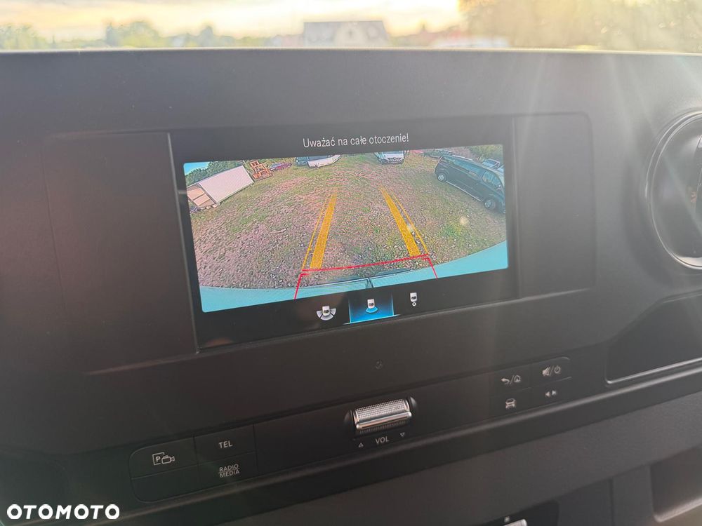 Mercedes-Benz Sprinter - 18