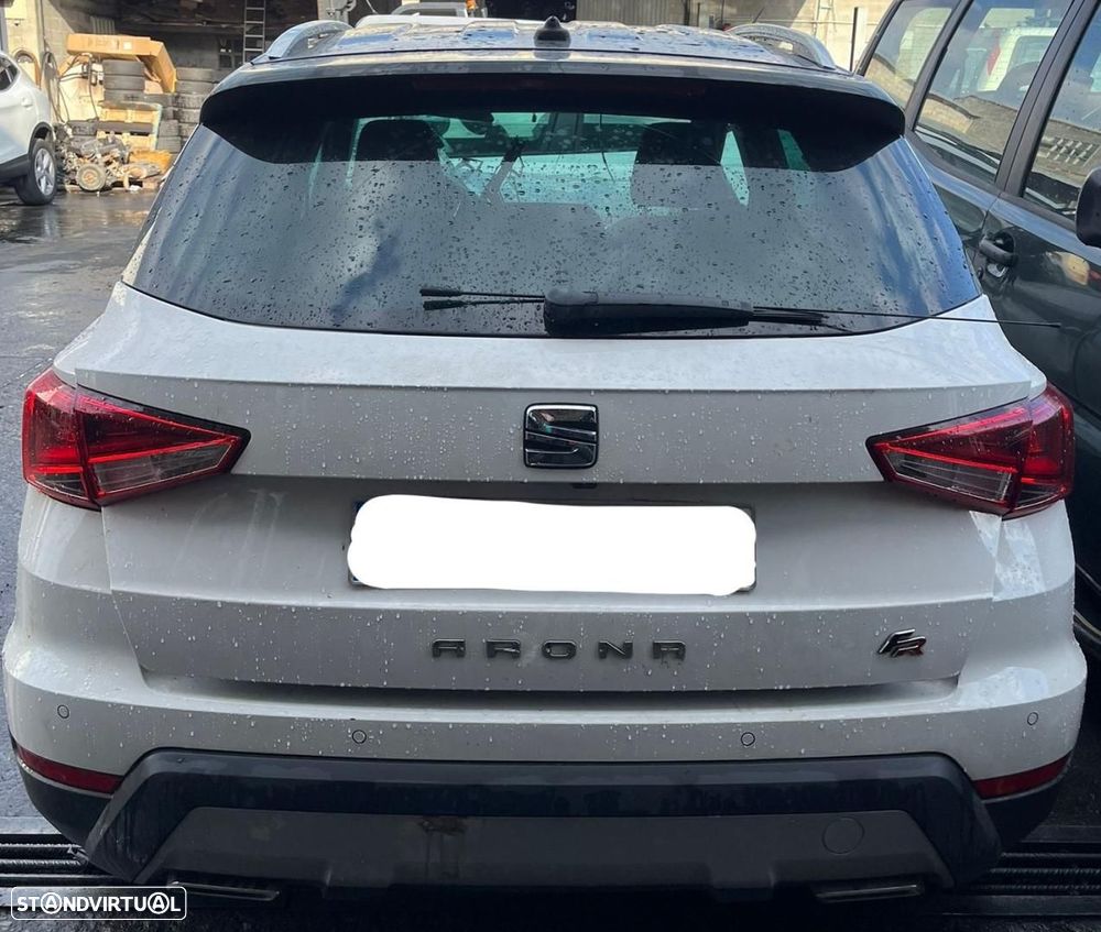 PARA-CHOQUES TRASEIRO SEAT ARONA KJ - 1