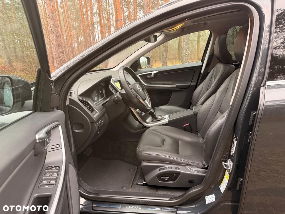 Volvo XC 60 T5 Summum - 19