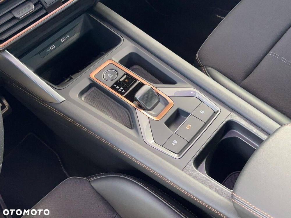 Cupra Leon Sportstourer 1.5 eTSI DSG - 32