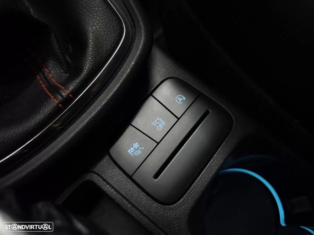 Ford Puma 1.0 EcoBoost Hybrid ST-LINE X DESIGN - 40