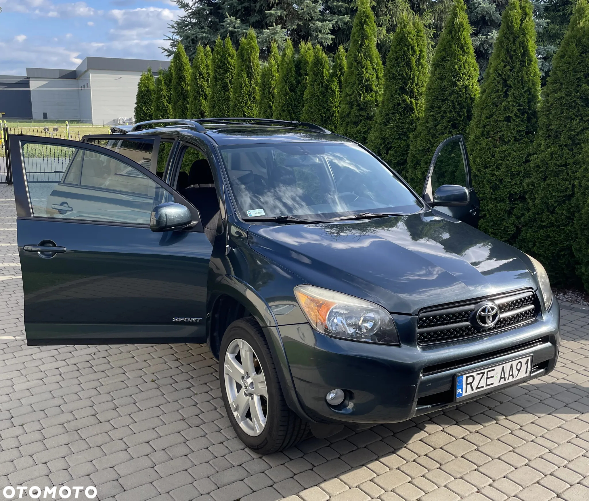 Toyota RAV4 2.4 VVT-i Sport - 8