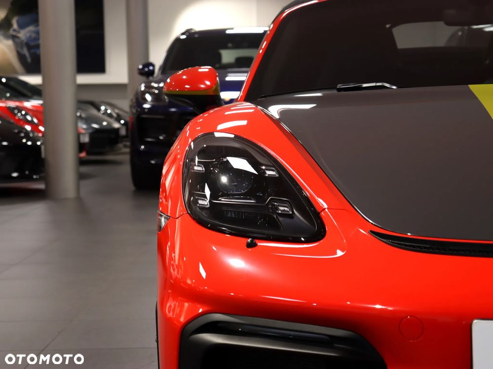 Porsche 718 Spyder - 9