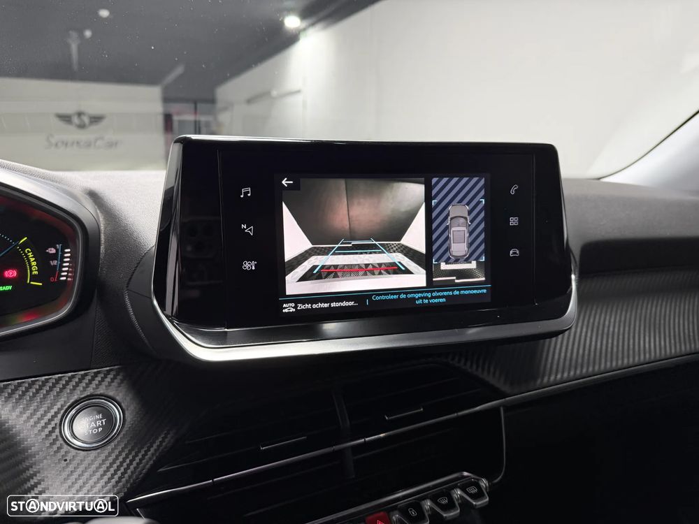 Peugeot e-2008 Allure - 20