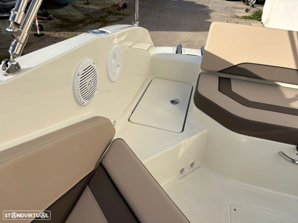 Bayliner V20 OB - 36