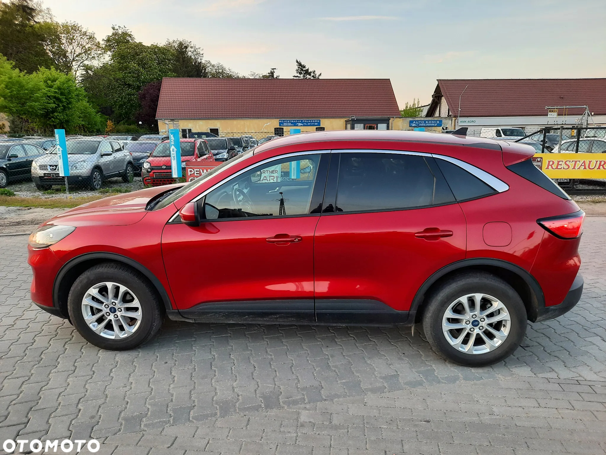 Ford Escape 1.5 EcoBoost AWD SE - 9