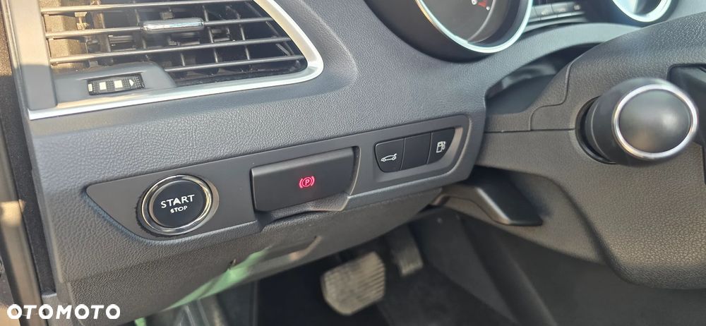 Peugeot 508 BlueHDi FAP 180 Automatik Stop&Start Allure - 17