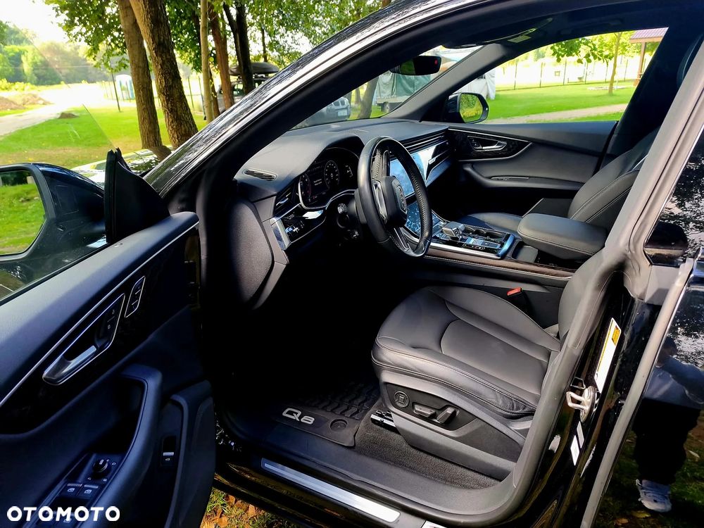 Audi Q8 55 TFSI mHEV Quattro Tiptronic - 11