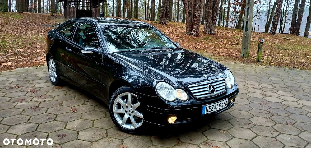 Mercedes-Benz Klasa C 200 Kompressor Sportcoupe - 3