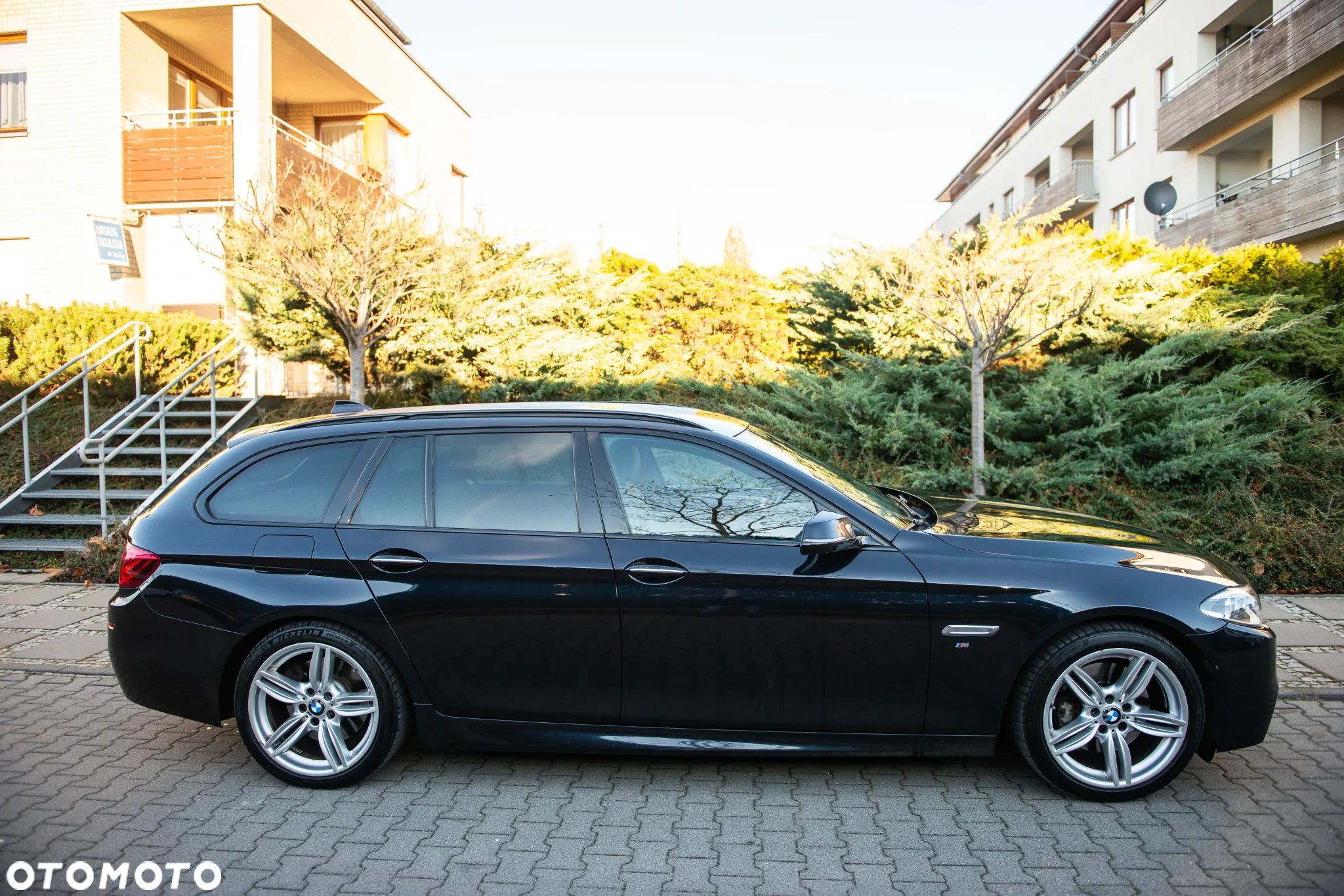 BMW Seria 5 530d Touring Blue Performance Sport-Aut - 13