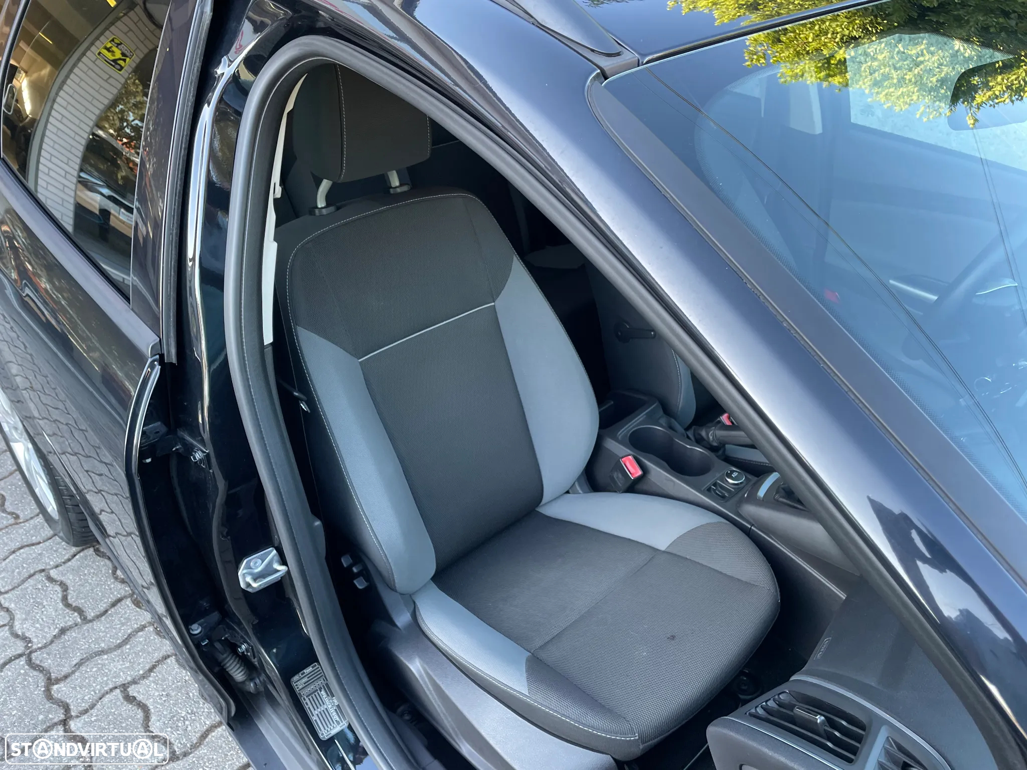 Ford Focus SW 1.0 EcoBoost S&S TITANIUM - 24