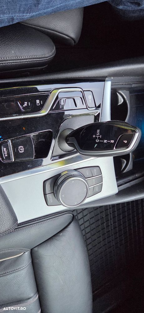 BMW Seria 5 530e xDrive AT PHEV - 15