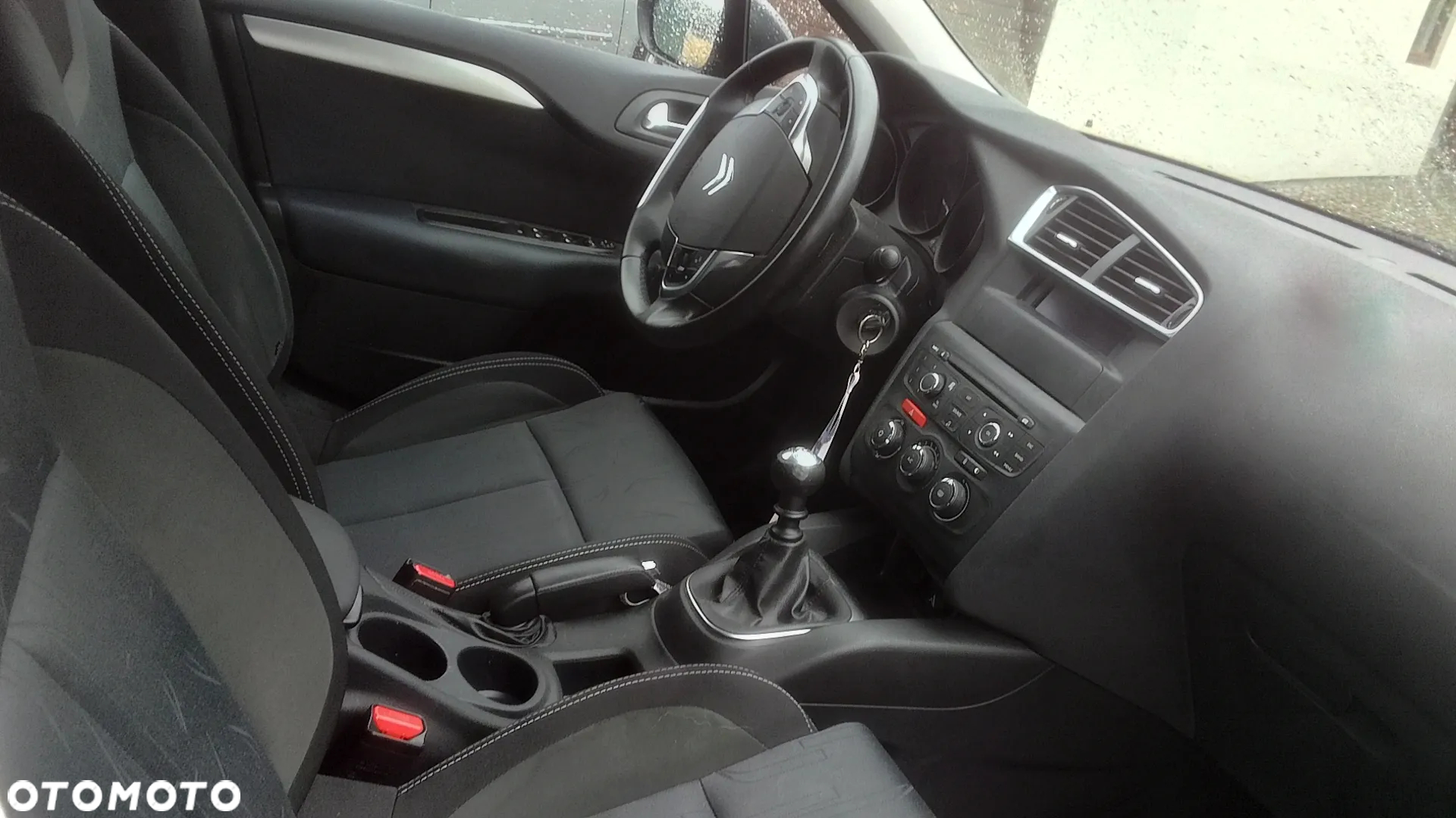 Citroën C4 1.6 HDi Exclusive - 4