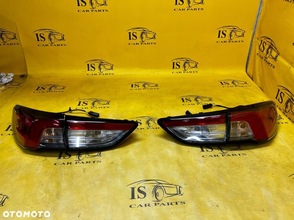 KOMPLET LAMPY LAMPA TYŁ PRAWY PRAWA LEWY LEWA FORD ESCAPE MK4 USA - 1