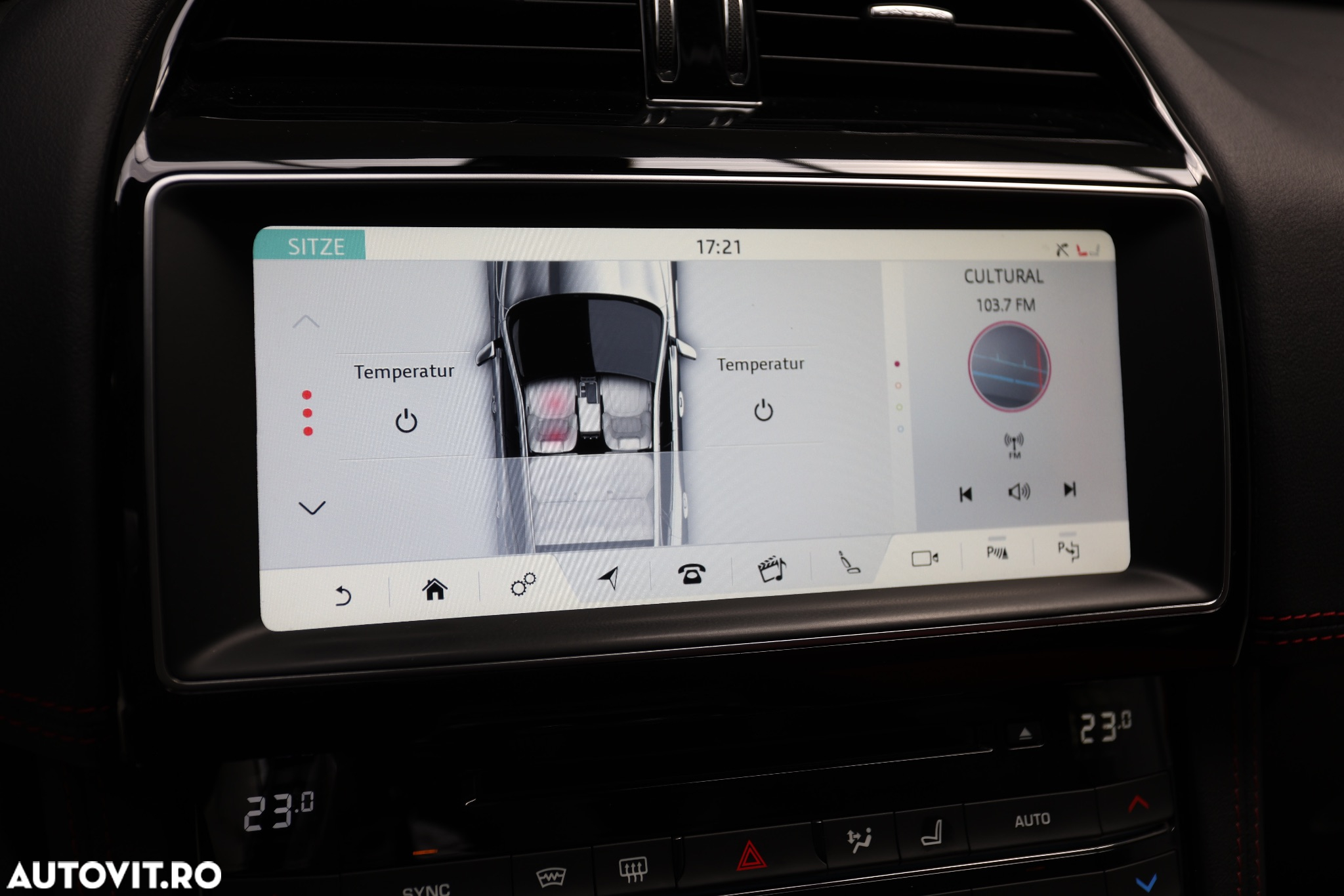 Jaguar F-Pace D165 AWD R-Dynamic S - 17