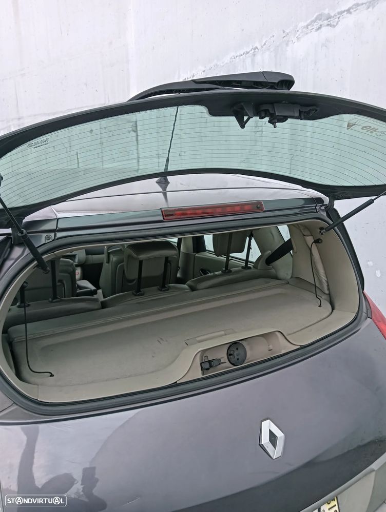 Renault Scénic 1.5 dCi Confort - 6