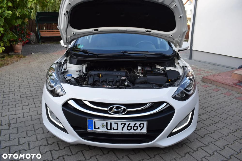 Hyundai i30 1.4 Premium - 15