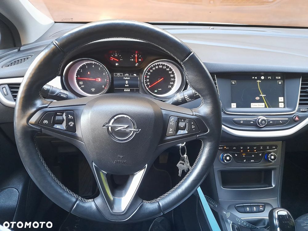 Opel Astra - 18