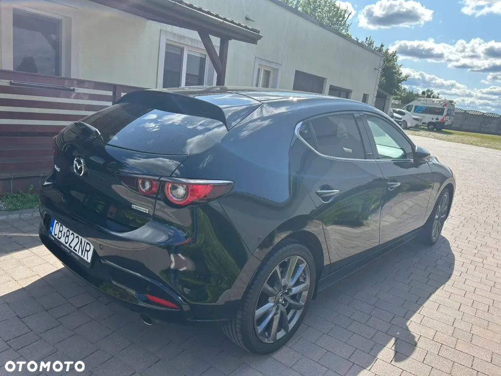 Mazda 3 - 10