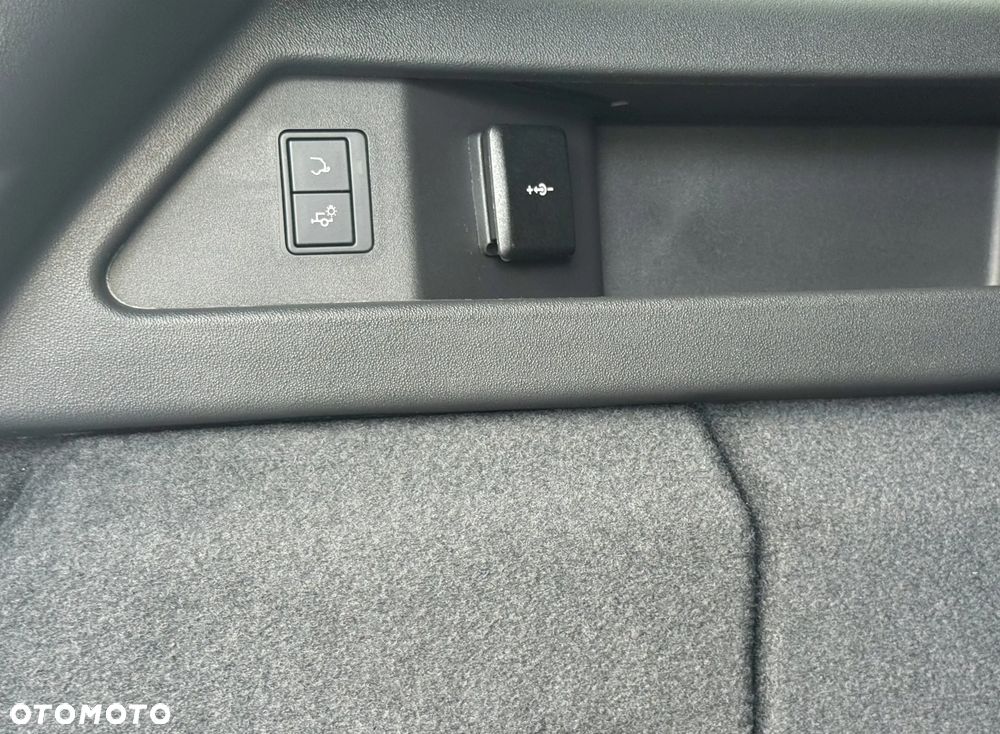 Land Rover Discovery Sport D200 Metropolitan - 16