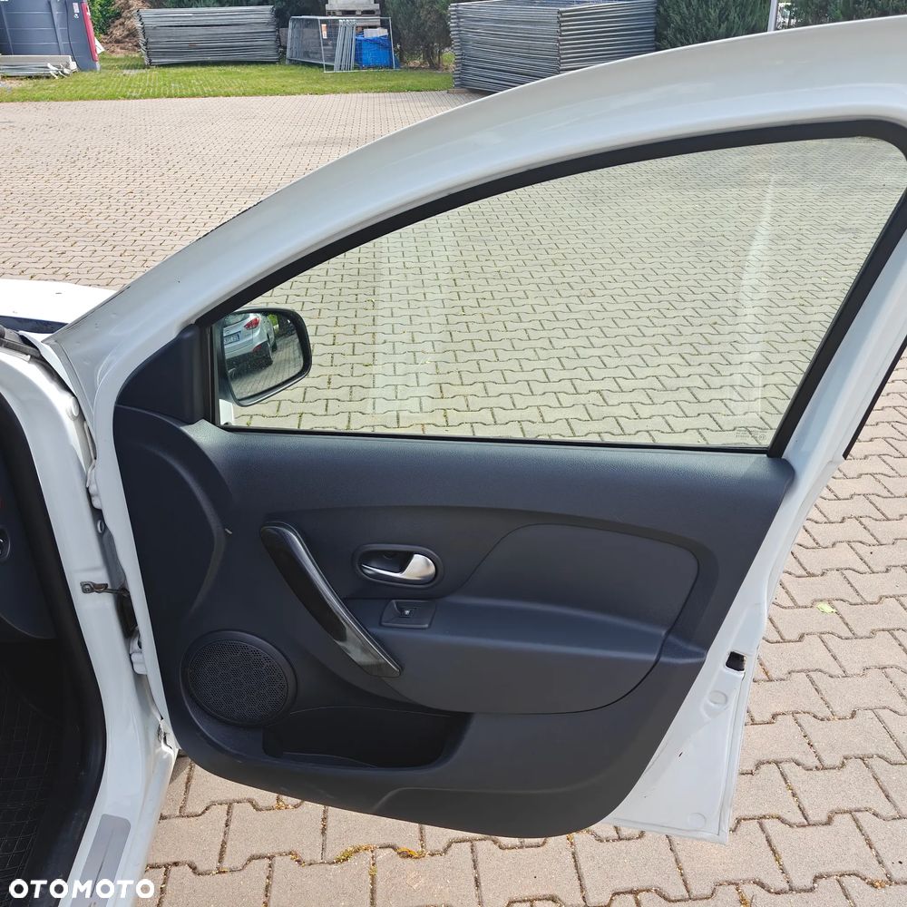 Dacia Sandero 1.5 dCi Laureate - 17