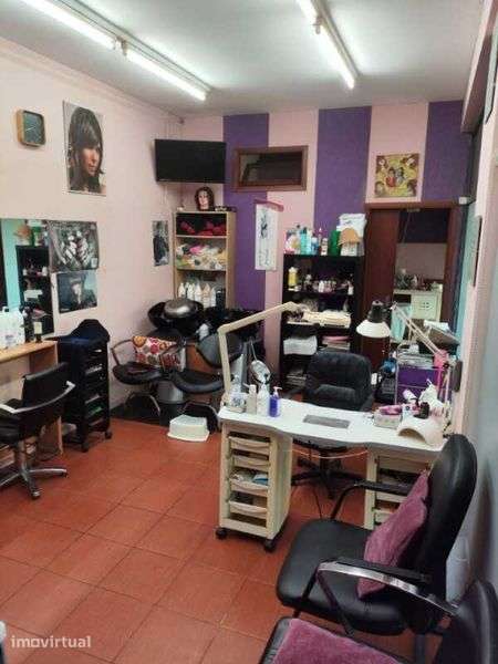 TRESPASSE para VENDA - Salão de Cabeleireiro & Estética - Grande imagem: 2/3