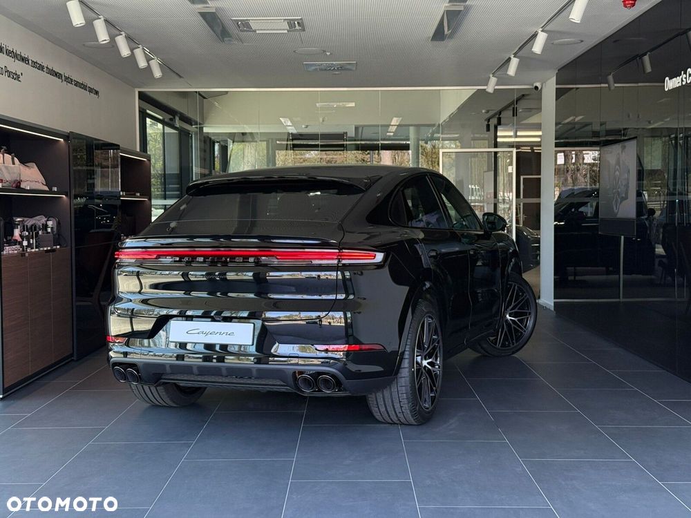 Porsche Cayenne - 6