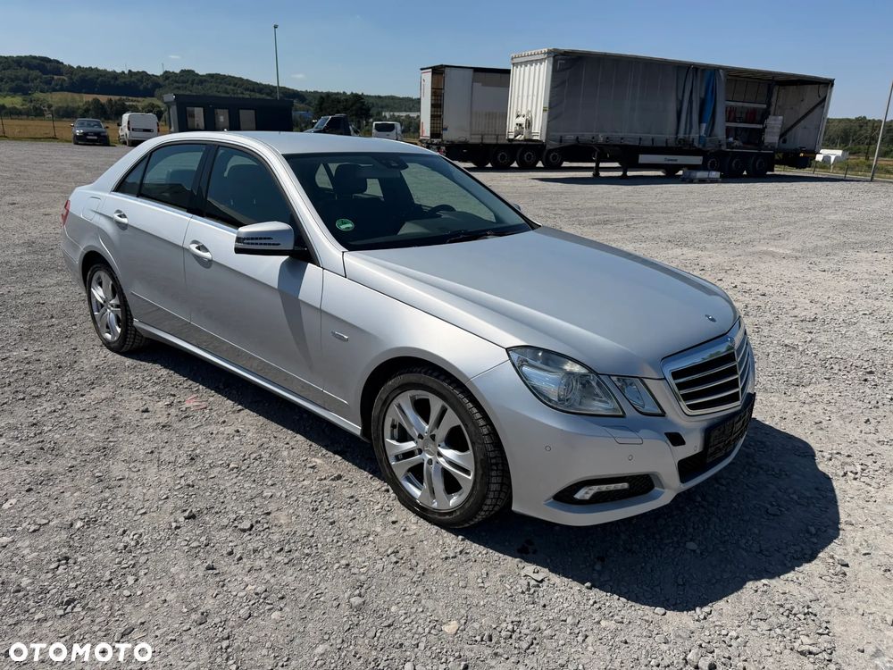 Mercedes-Benz Klasa E 200 CDI DPF BlueEFFICIENCY Automatik Avantgarde - 7