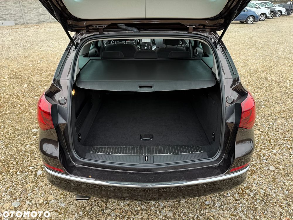 Opel Astra 1.4 T Cosmo - 7