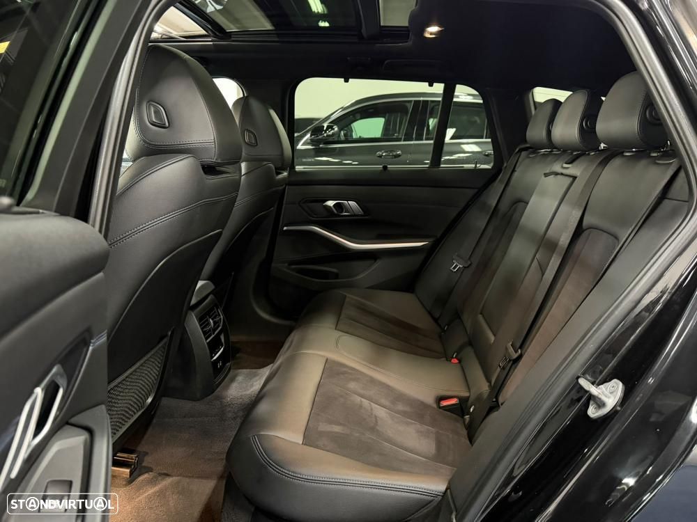 BMW 330 e Aut. M Sport - 36