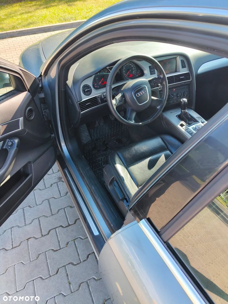 Audi A6 Avant 2.0 TDI - 14