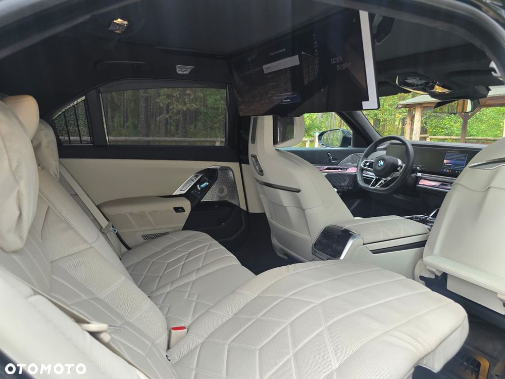 BMW Seria 7 740d xDrive mHEV M Sport sport - 19