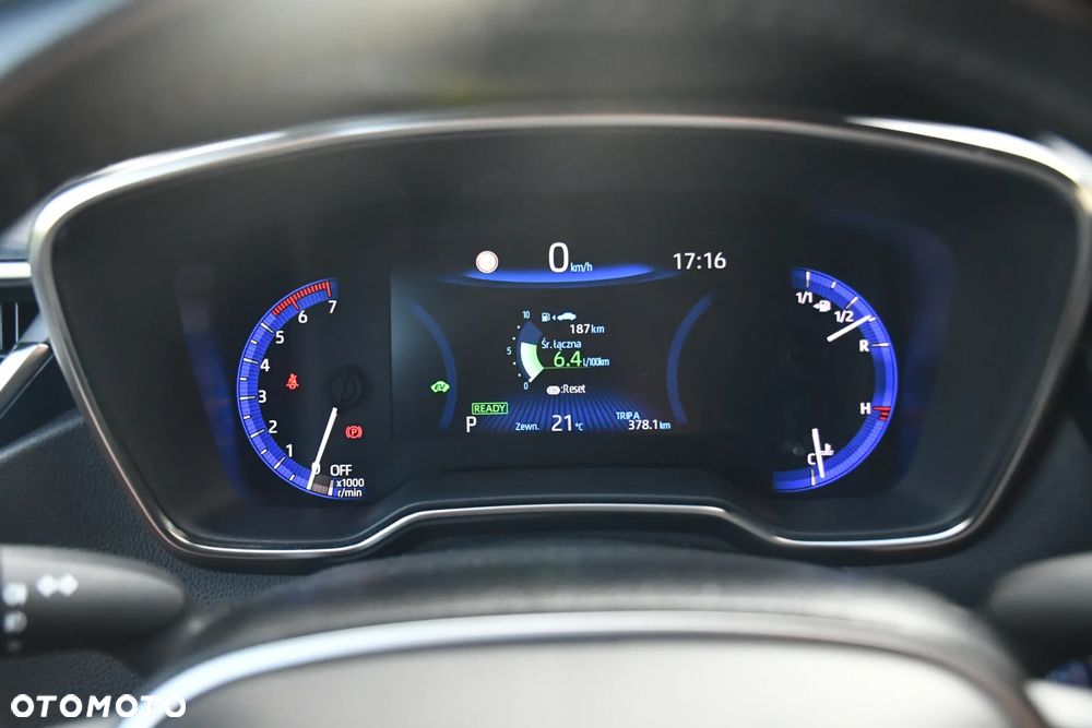 Toyota Corolla 1.8 Hybrid Trek - 32
