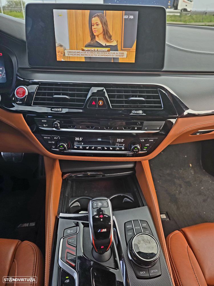 BMW M5 Competition - 12