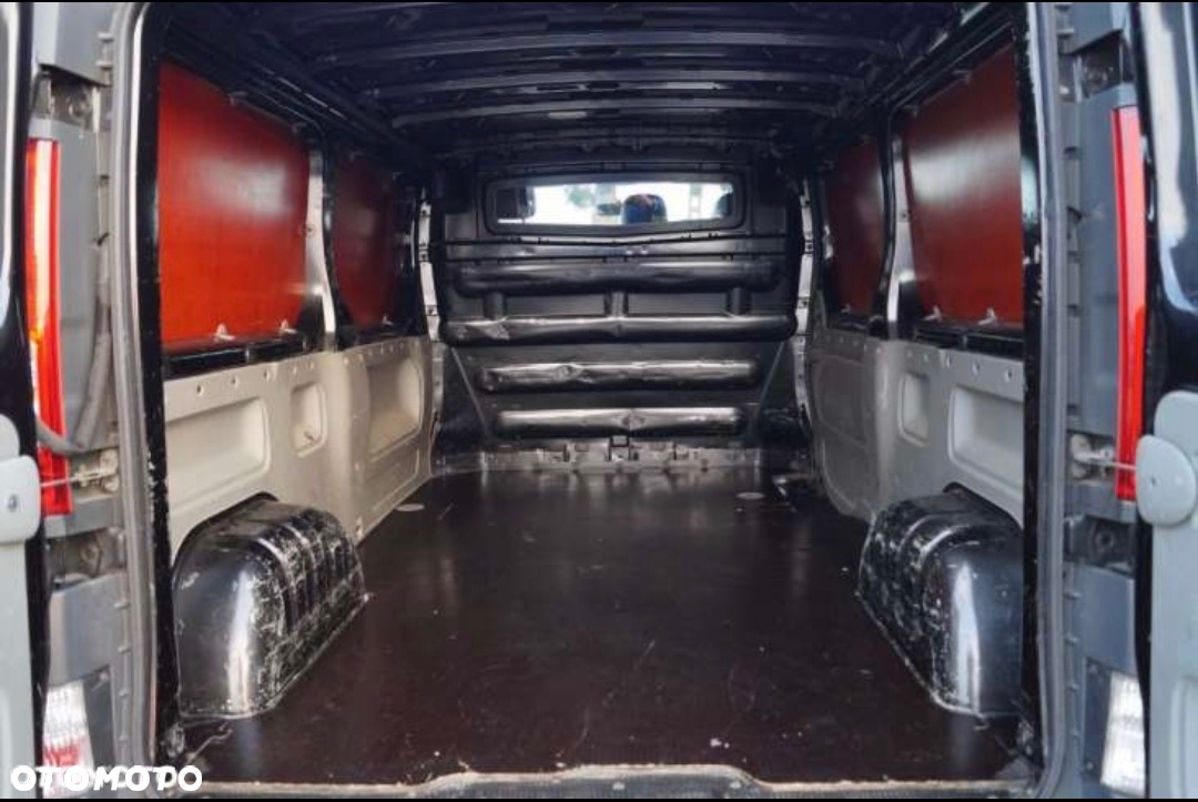 Renault Trafic - 9