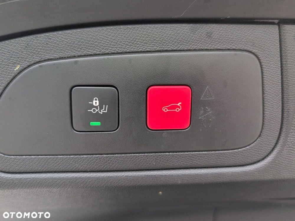 DS Automobiles DS 7 Crossback - 13