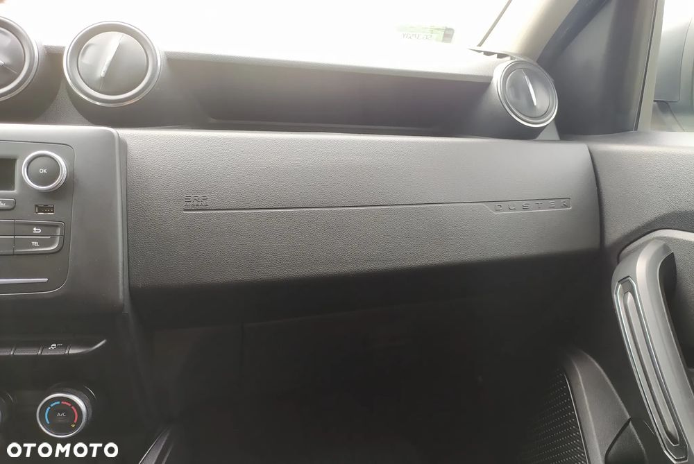 Dacia Duster 1.5 Blue dCi Essential 4WD EU6d - 17