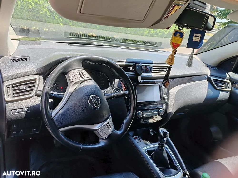 Nissan Qashqai DIG-T Start/Stop N-Connecta - 2