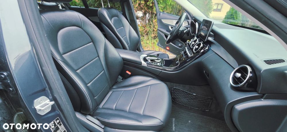 Mercedes-Benz Klasa C 220 T CDI DPF Automatik Elegance - 37